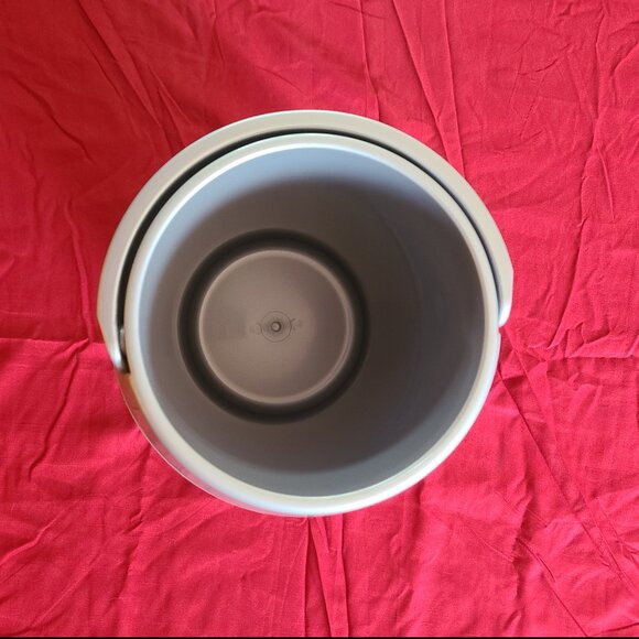 Super Bowl 50 6 Pack Mini Can Cooler - Picture 2 of 6